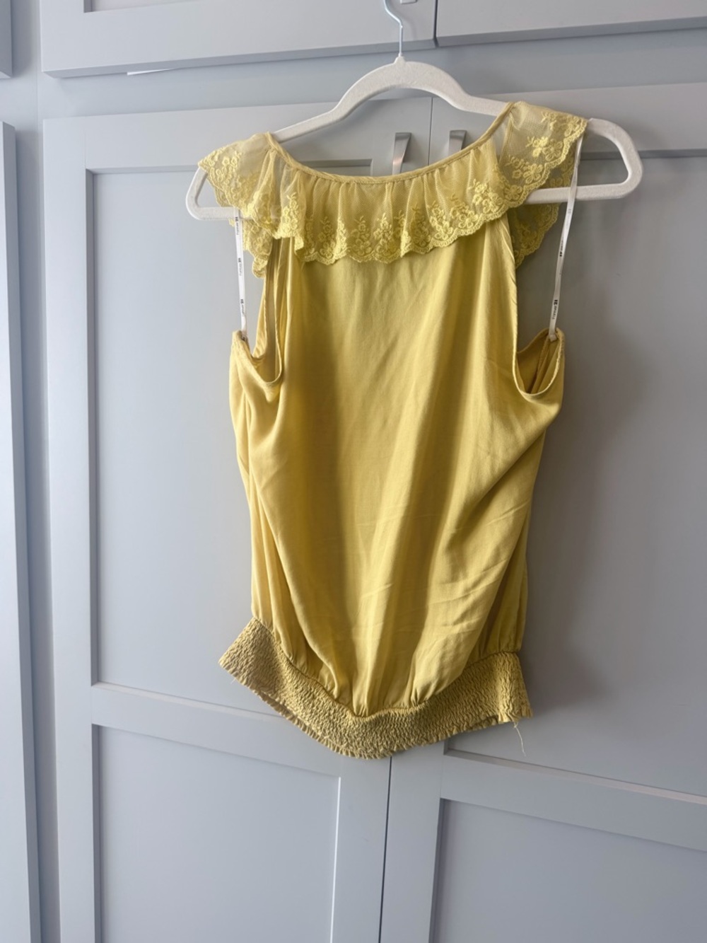 Boho Yellow Ruffle-Sleeve Tank Top - Picture 3 of 4
